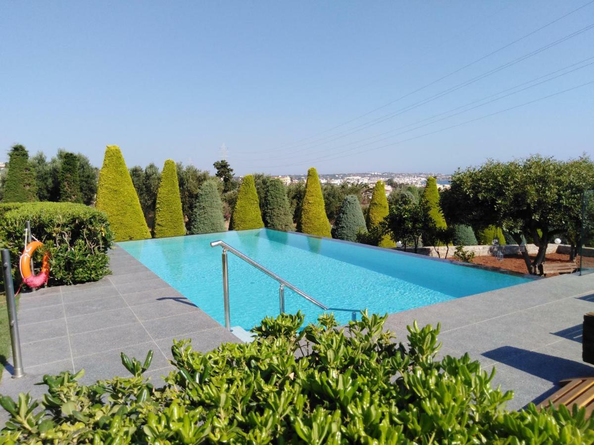 Golden Crest Villa Херсонисос Екстериор снимка